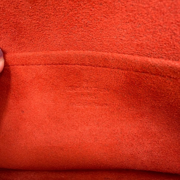 LOUIS VUITTON recoleta shoulder bag - Picture 13 of 13